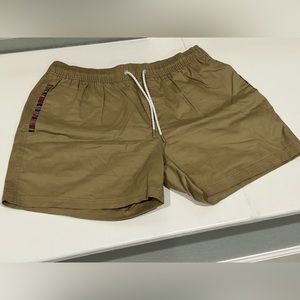 Wowie shorts bundle. Size Large
